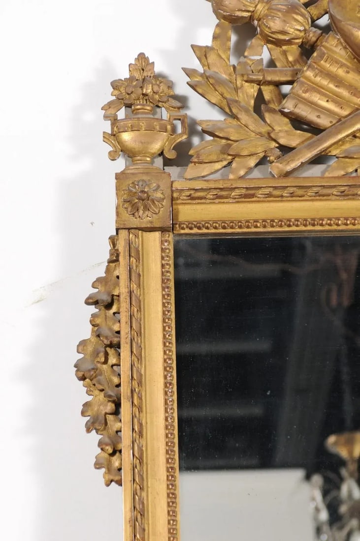 Late 18th Century Louis XVI French Period Giltwood Mirror - 7