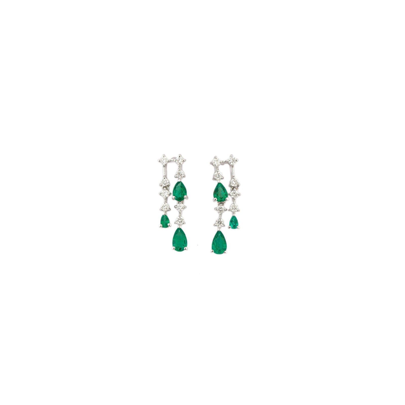 Natural diamond 0.30cts & emerald 0.74cts earring in 18k gold - 18