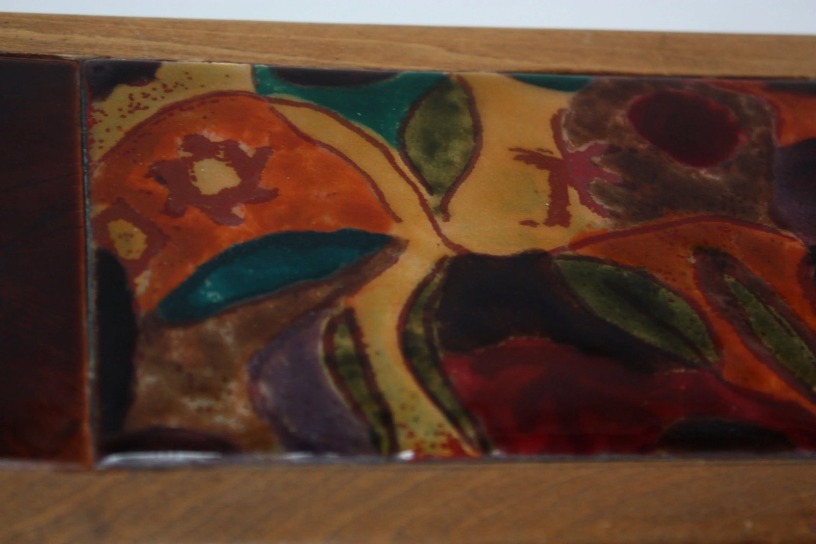 1940s Enamel and Wooden Box by Elizabeth Bensley - 4