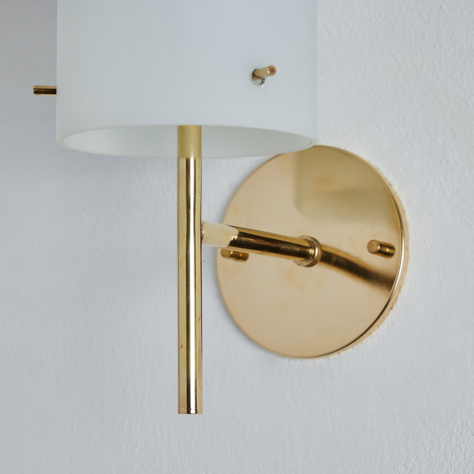1950s Tito Agnoli Brass & Glass Cylindrical Wall Lamp for O-Luce - 7