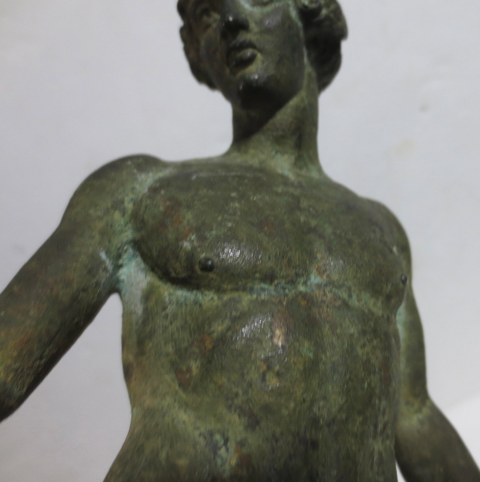 Grand Tour Bronze of Ephebe - 10