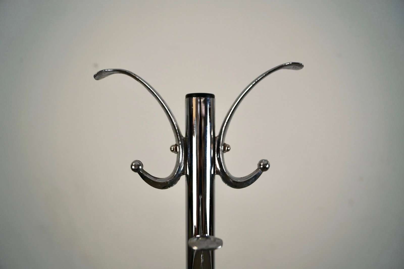 1970's Mid-Century Modern Chrome Coat Rack - 6