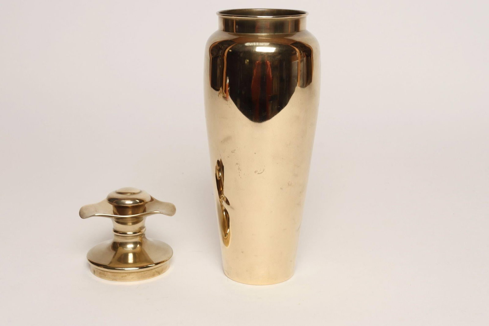 Vintage Swedish Art Deco Dirigold Goldware Cocktail Shaker With Monogrammed "Ik" - 8