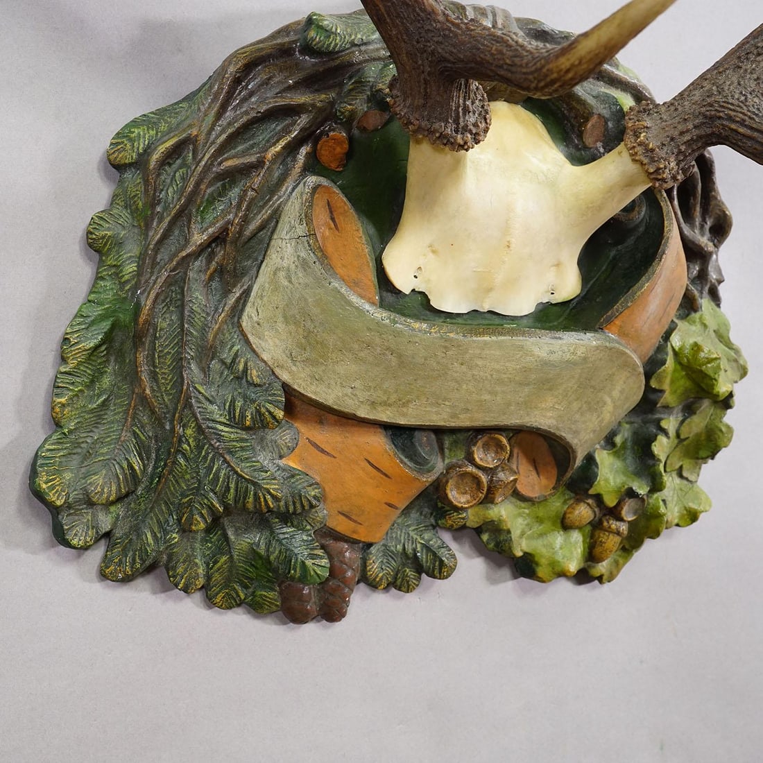Antique Black Forest Deer Trophy on Plaster Plaque, Ca. 1920s - 7