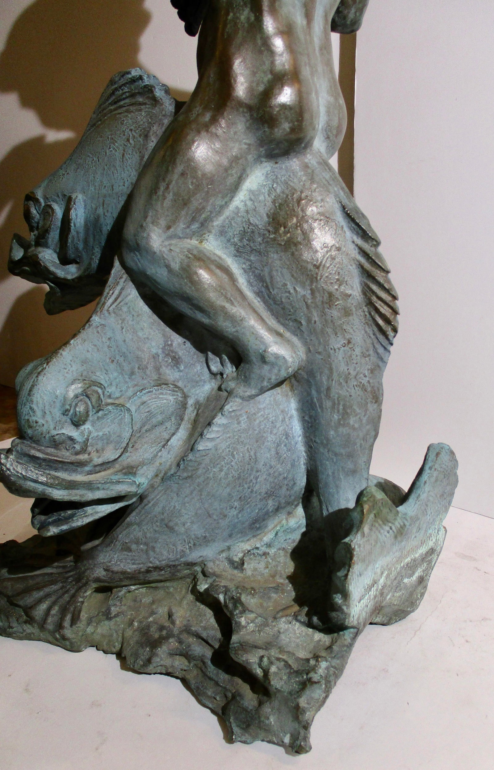 1940s Vintage Alexander Portnoff Cherub on Dolphin Bronze Fountain - 10