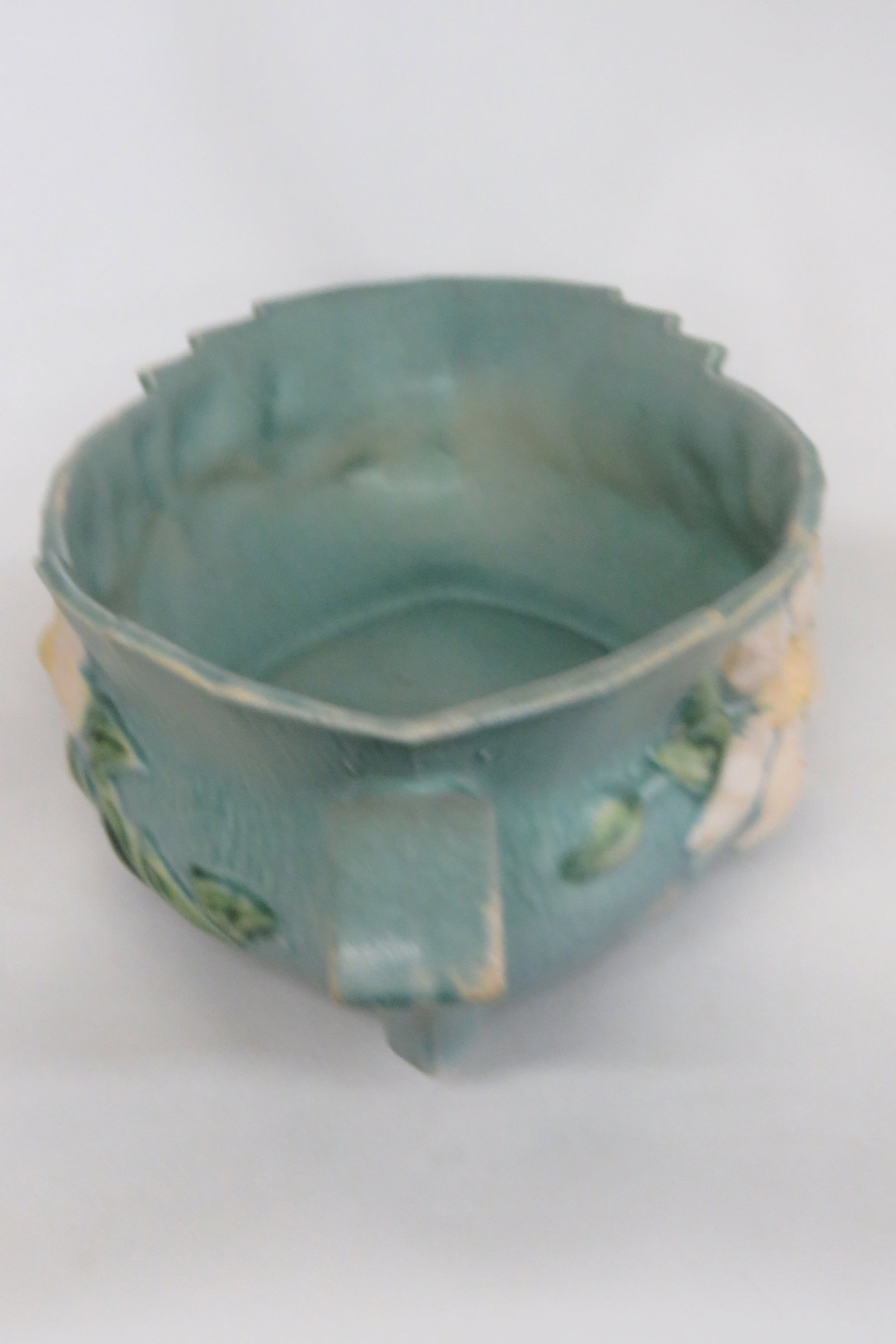 Mid 20th Century Roseville Pottery 461 14 Blue Ceil Clematis Oval Center Bowl 4689b - 7