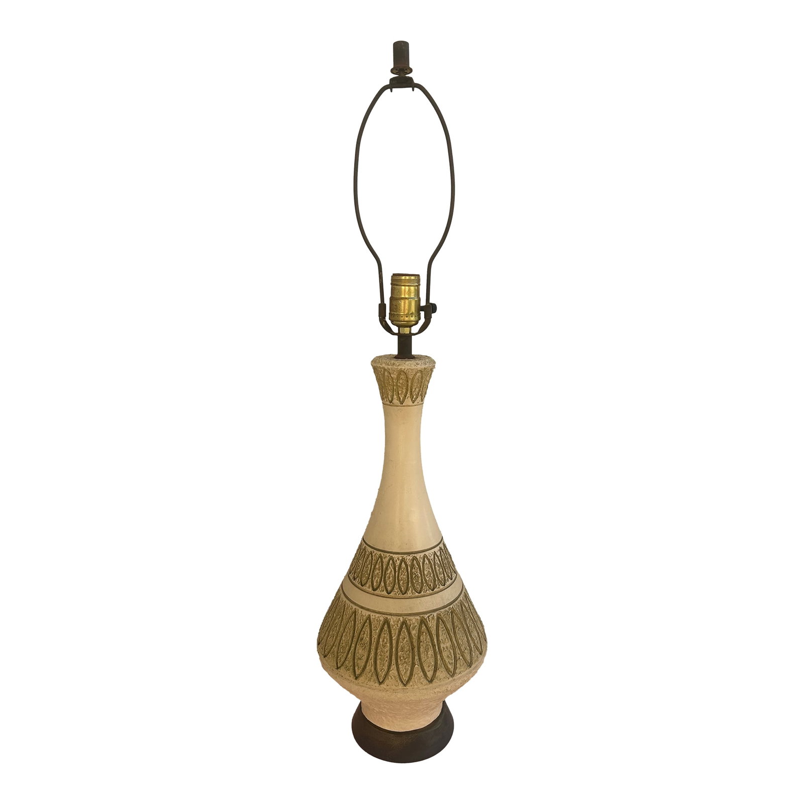 Vintage Mid Century Atomic Lamp: Vintage Table Lamp nice Mid Century look for your mid century decor. Has an interesting atomic look to it Condition: Alterations: Original Condition Unaltered Imperfections: Some Imperfections