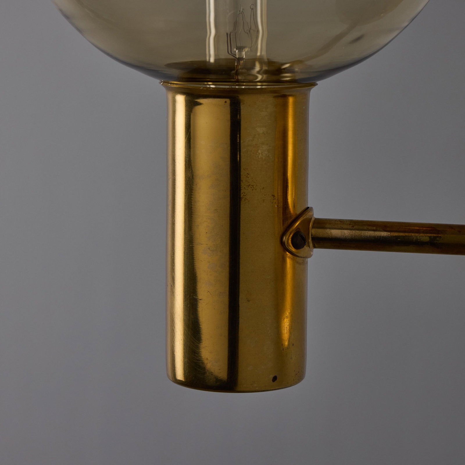 1960s Hans Agne Jakobsson #V149 Glass & Brass Wall Lamp for Markaryd - 12