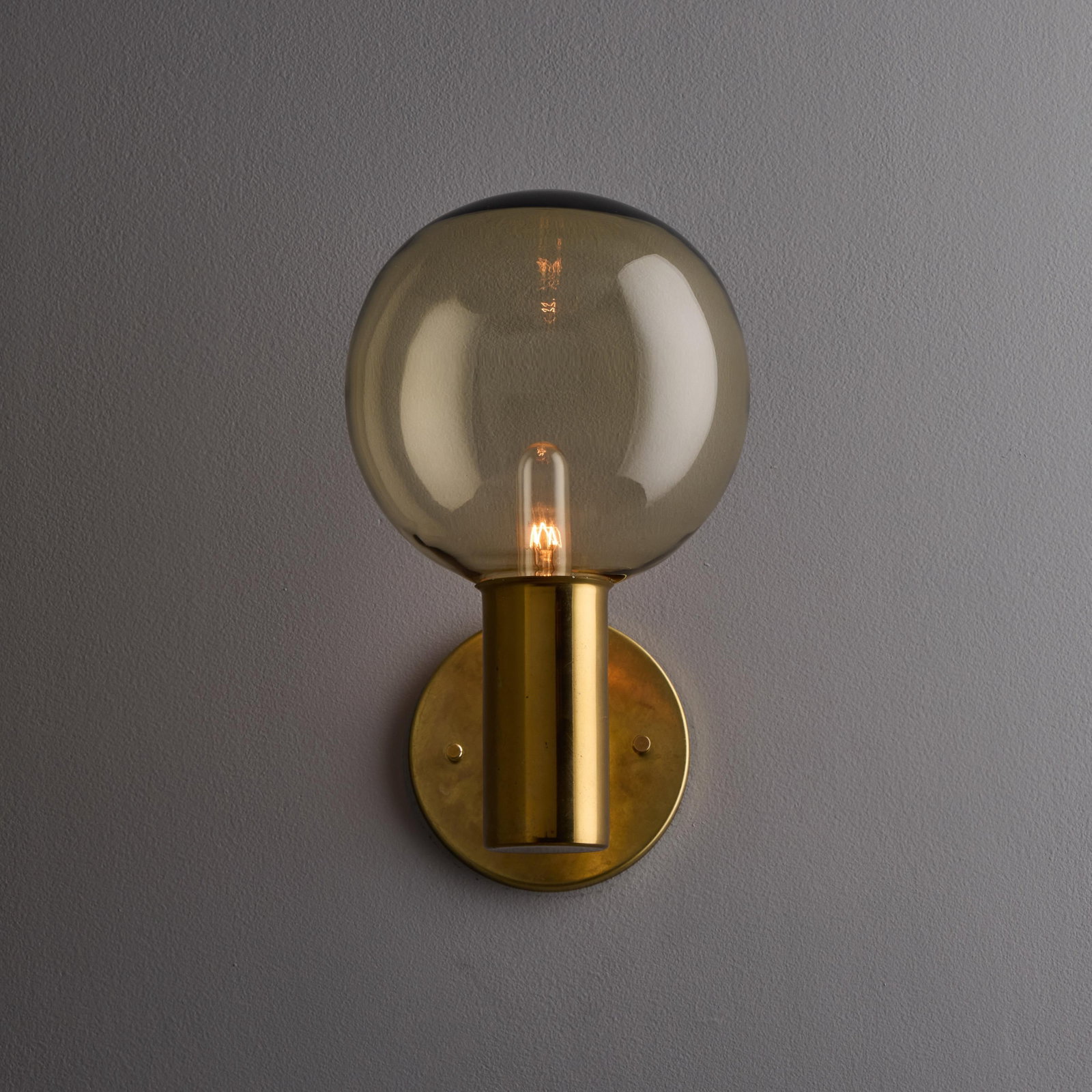 1960s Hans Agne Jakobsson #V149 Glass & Brass Wall Lamp for Markaryd - 13
