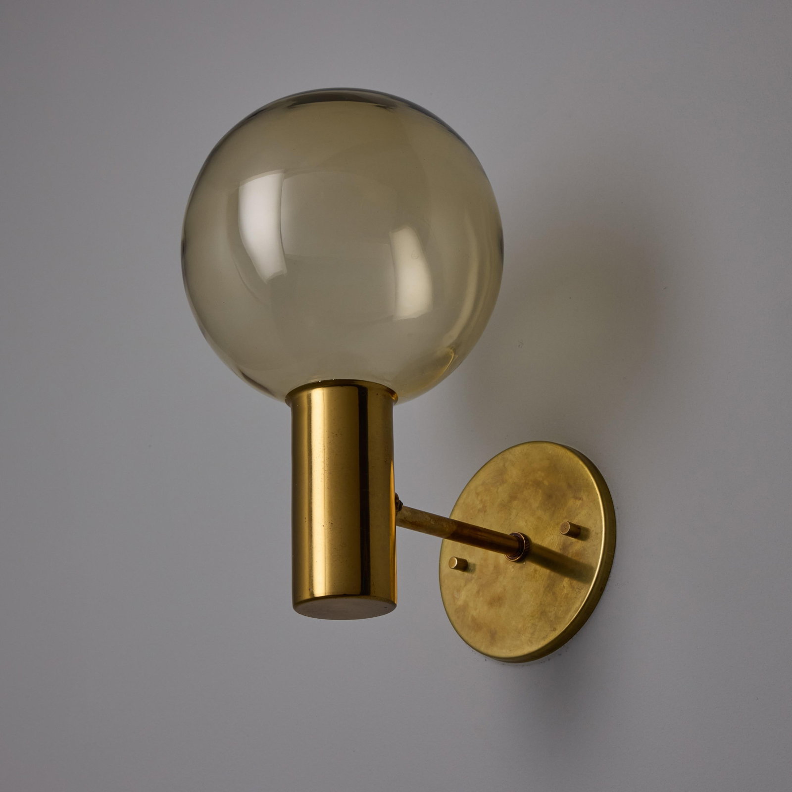 1960s Hans Agne Jakobsson #V149 Glass & Brass Wall Lamp for Markaryd - 7