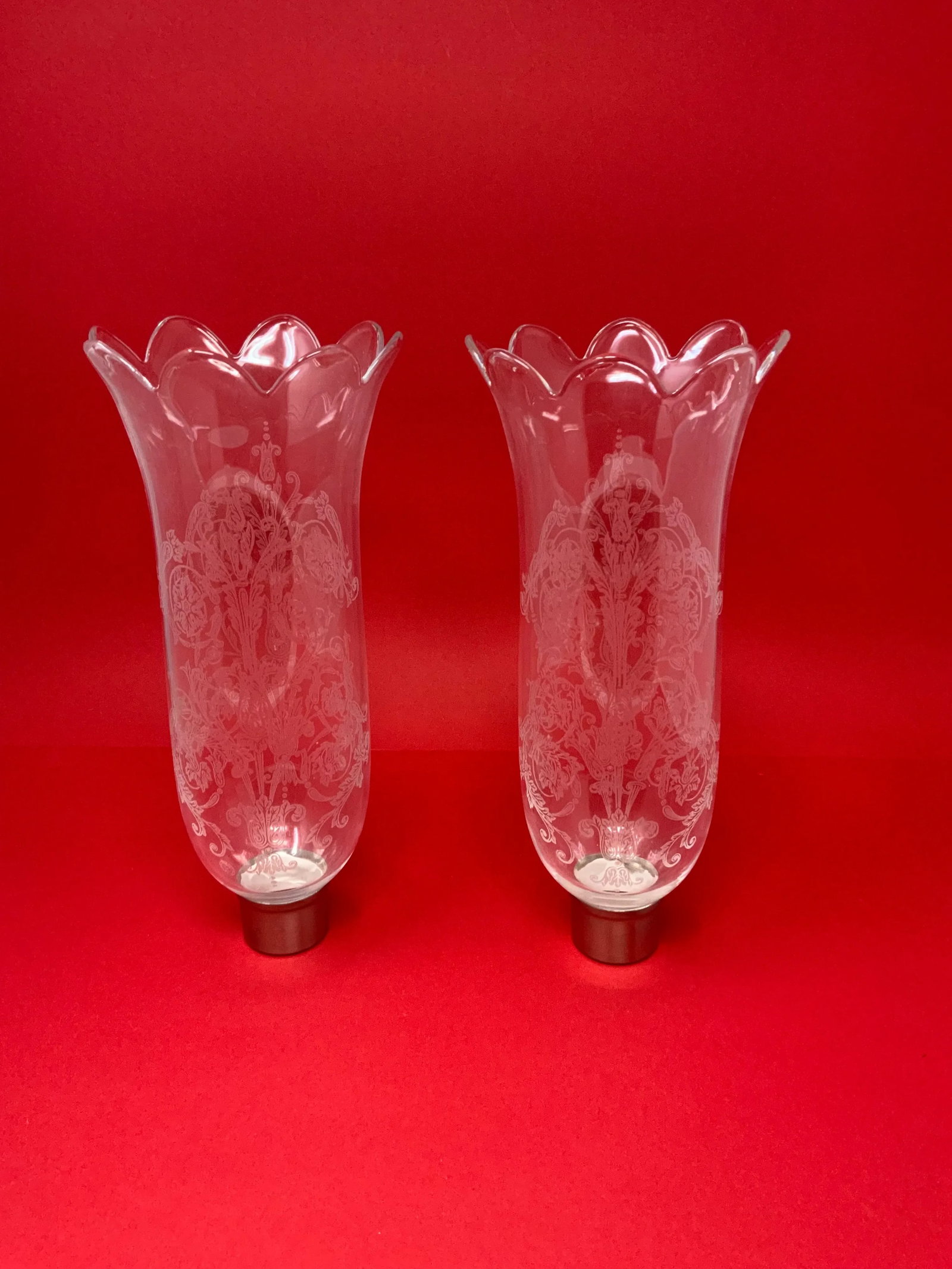 2000s Baccarat Tulip Crystal Hurricanes With Scalloped Rim, Acanthus Pattern- a Pair - 2