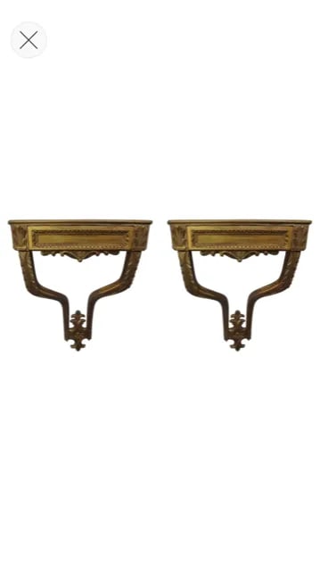 Large Pair of Italian Louis XVI Style Giltwood Wall Brackets or Wall Consoles - 10