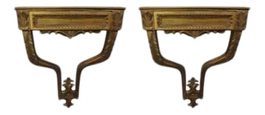 Large Pair of Italian Louis XVI Style Giltwood Wall Brackets or Wall Consoles (1 of 10)