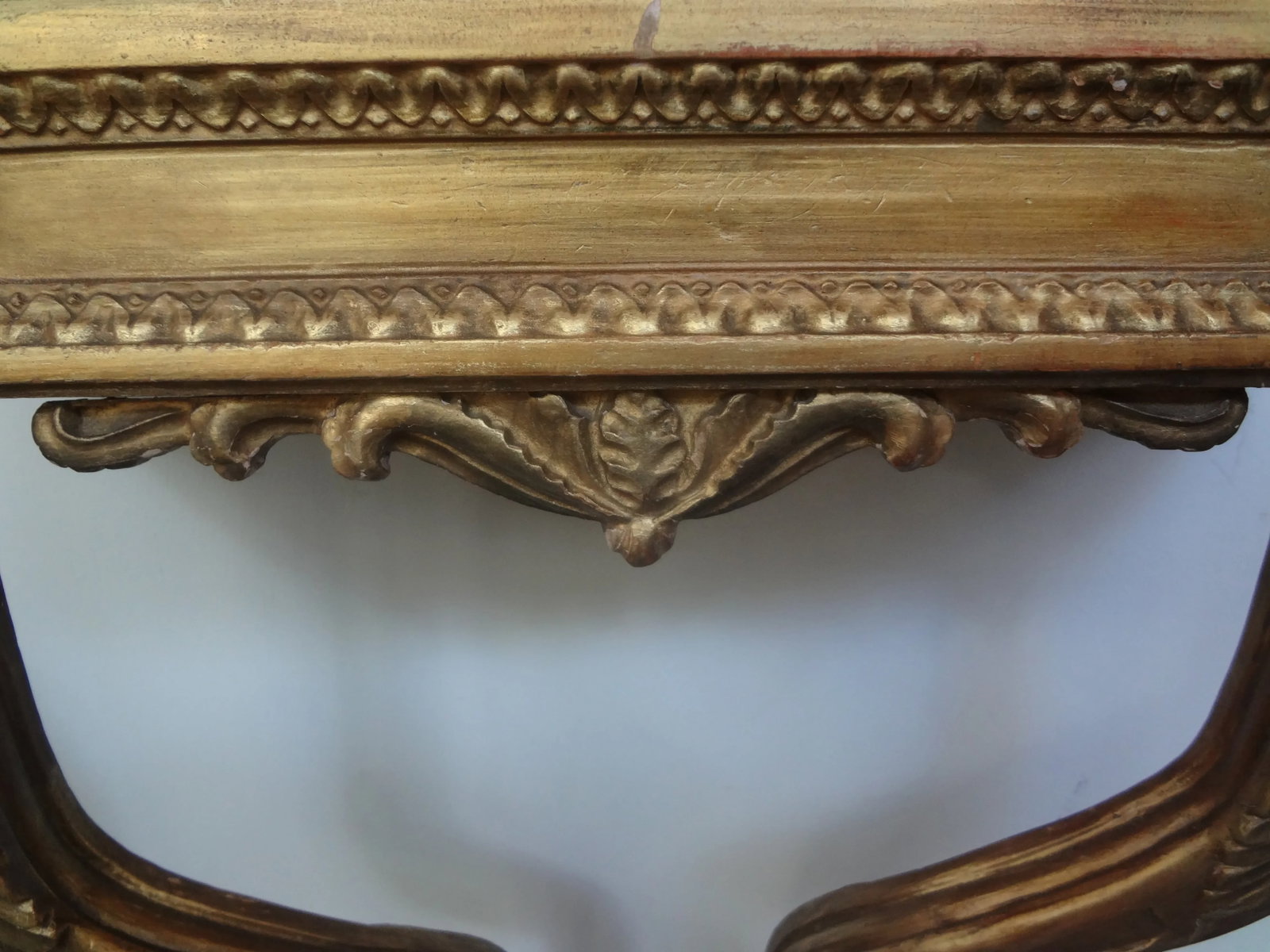 Large Pair of Italian Louis XVI Style Giltwood Wall Brackets or Wall Consoles - 8