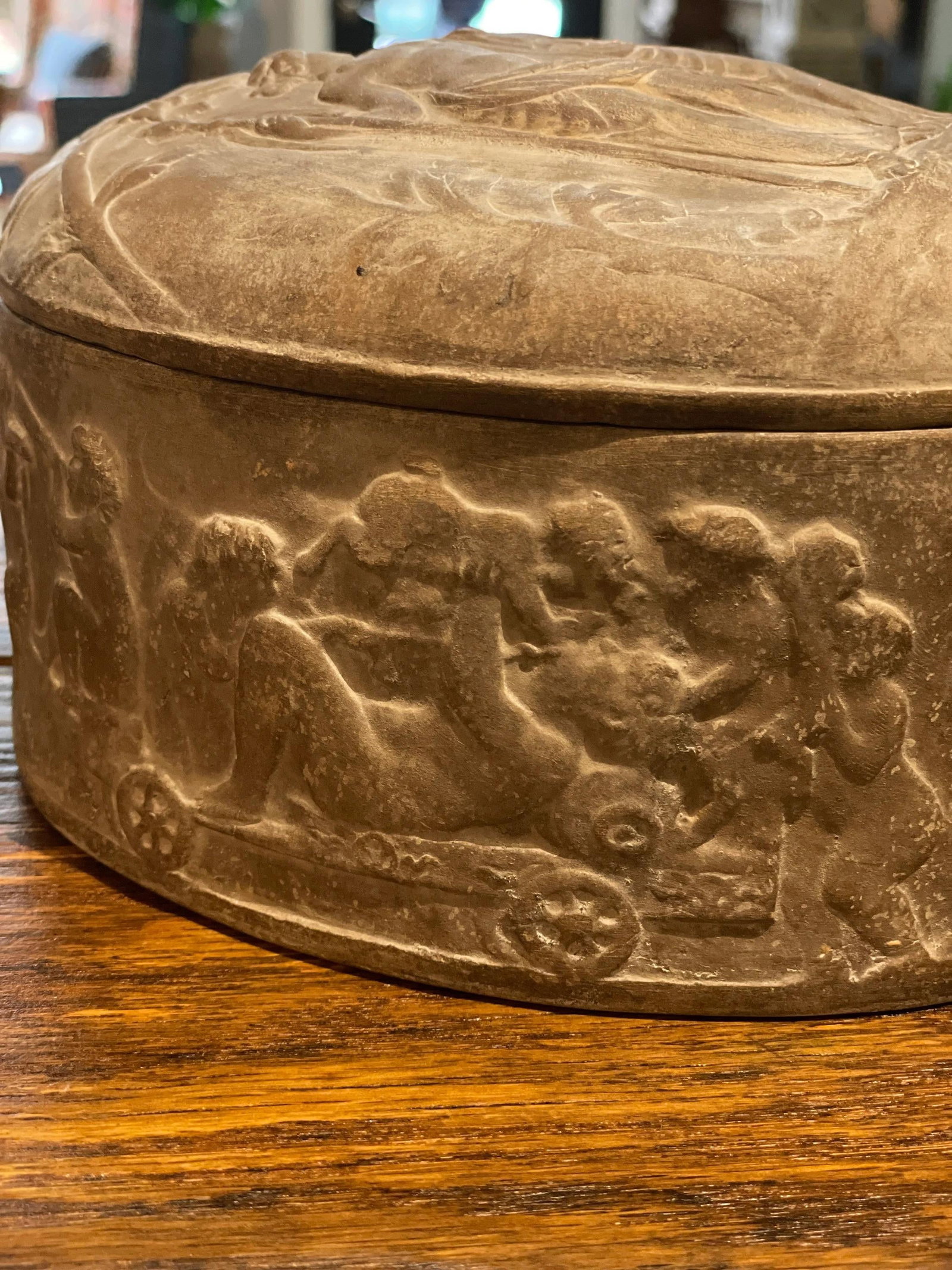 Late 19th Century Manifattura Di Signa Terracotta Box- Classical motif- ITALY - 4
