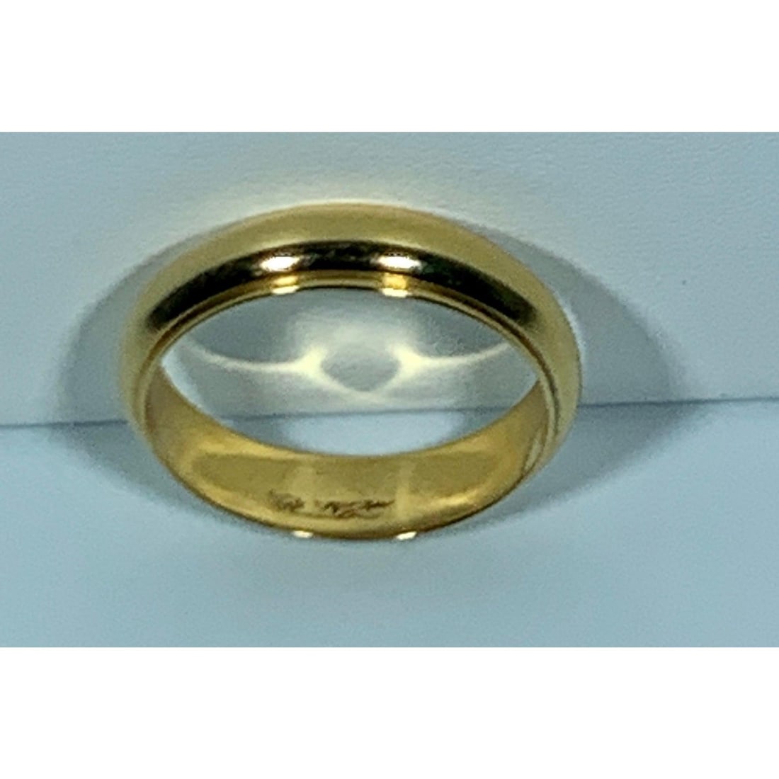 14 Karat Gold Wedding Band, Domed With Step-Down Edge 6 Grams - 3