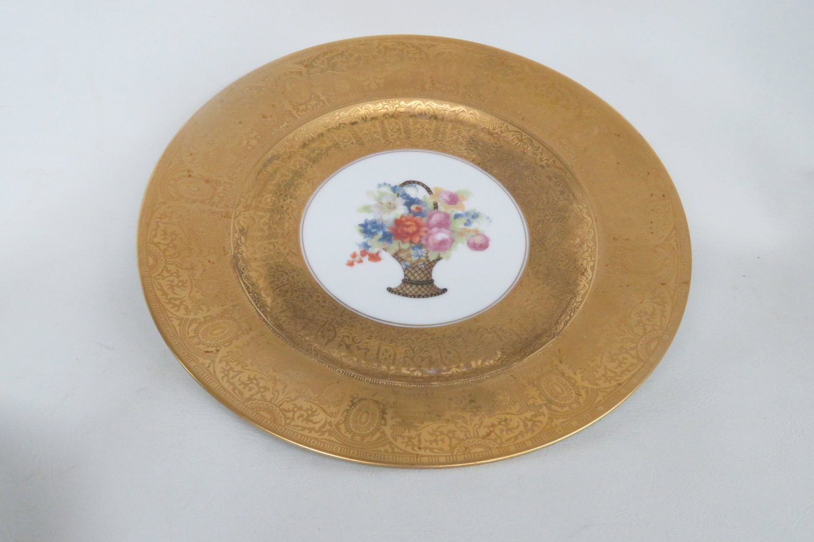 Early 20th Century Heinrich and Co Selb Bavaria Porcelain 22k Filigree Set of 5 Plates 4802b - 2