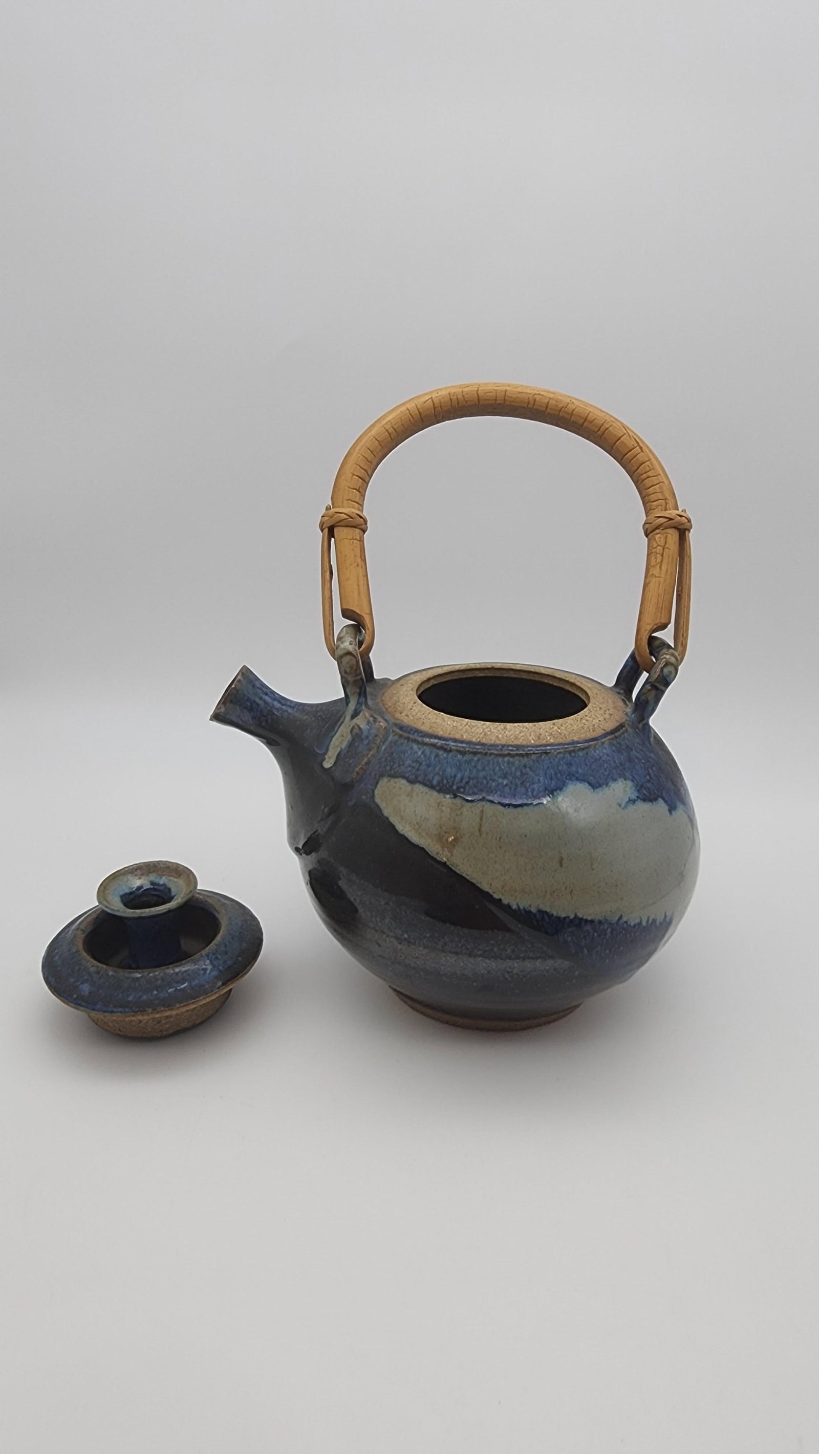 Mid 20th Century Studio Pottery Teapot with Bentwood Handle and Cobalt Drip Glaze - 7