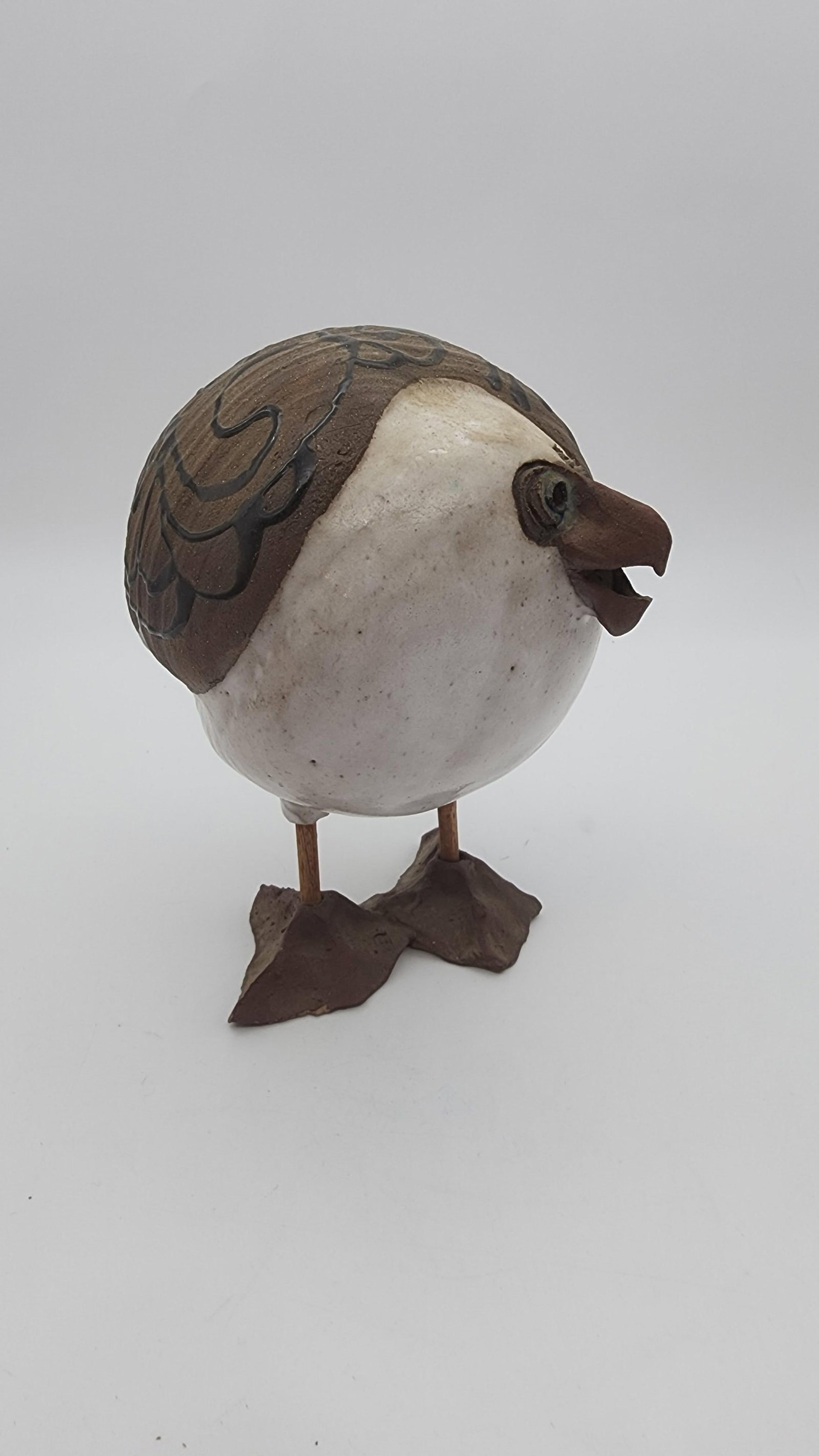 Late 20th Century Studio Pottery Seagull Sculpture by Susan Davis - 2