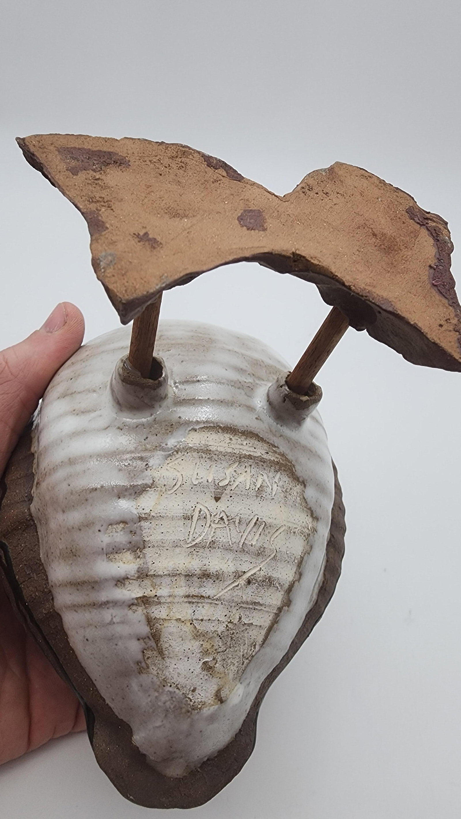 Late 20th Century Studio Pottery Seagull Sculpture by Susan Davis - 7