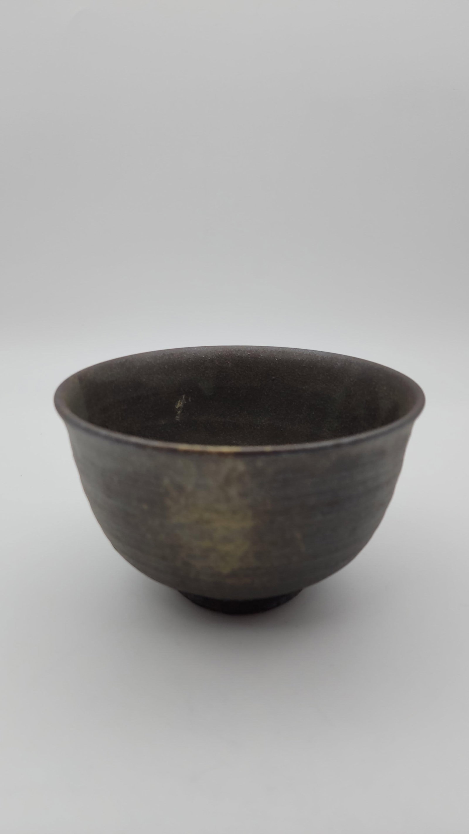 Late 20th Century Japanese Studio Pottery Tenmoku Tea Bowl / Chawan - 3