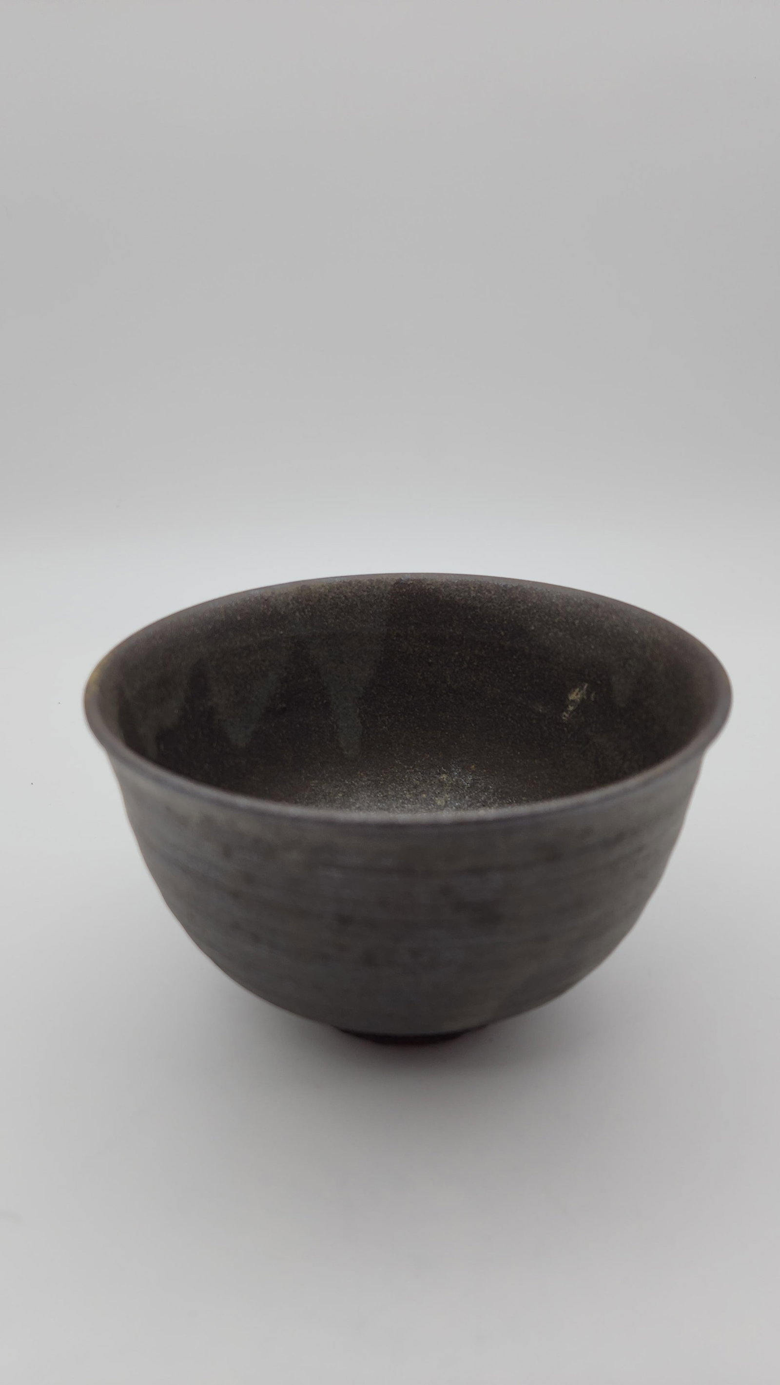 Late 20th Century Japanese Studio Pottery Tenmoku Tea Bowl / Chawan - 4
