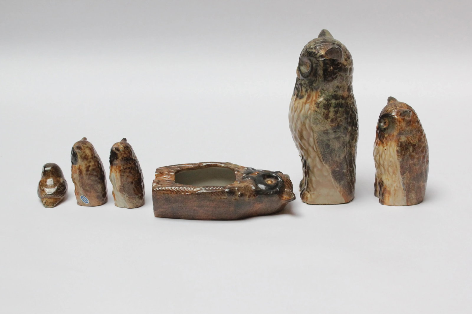 Collection of Six Mid-Century Japanese Modern Ceramic Owl Figurines - 4