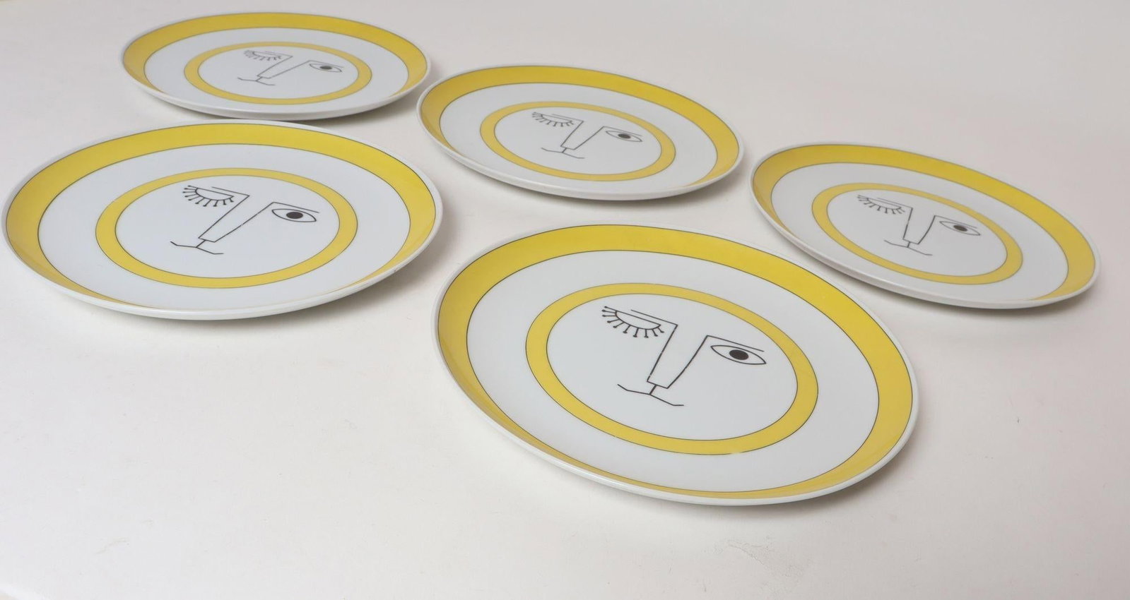 Set of Five Vintage Taste Setter Collection Winking Lion Plates by Sigma Italy - 5