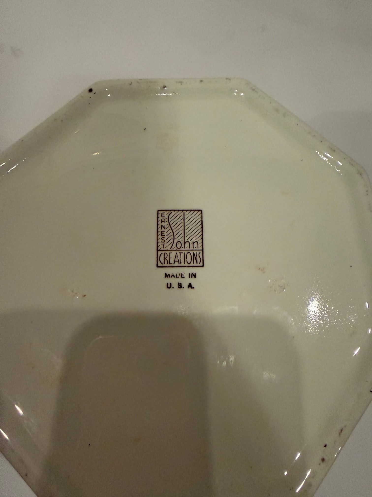 1960s Ceramic Porcelain Ice Bucket With Crest by Ernest John - 4