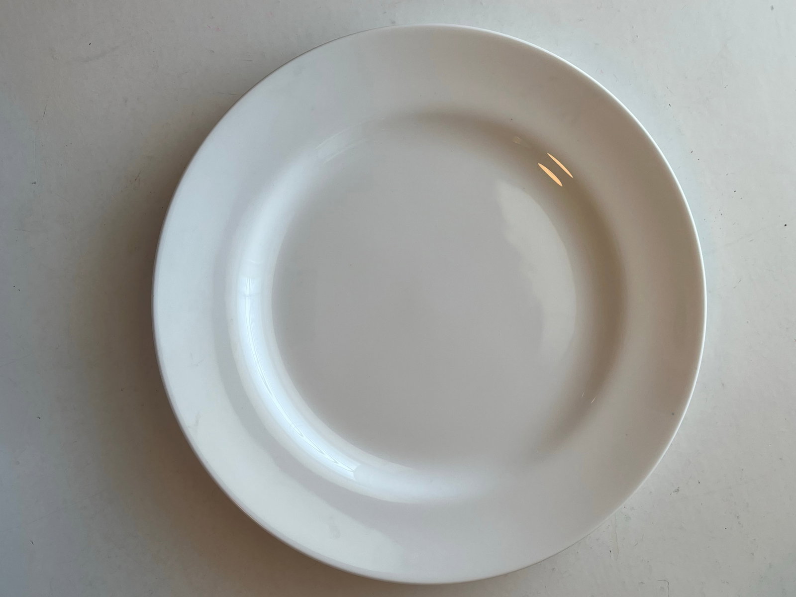 1990s Set of 6 Large White Porcelain Dinner or Service Plates - 5