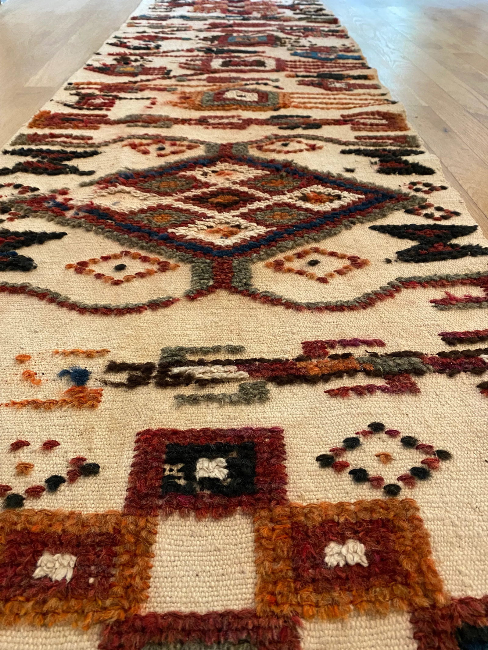 Long Vintage Wool and Cotton Pictorial Textile Runner - 9
