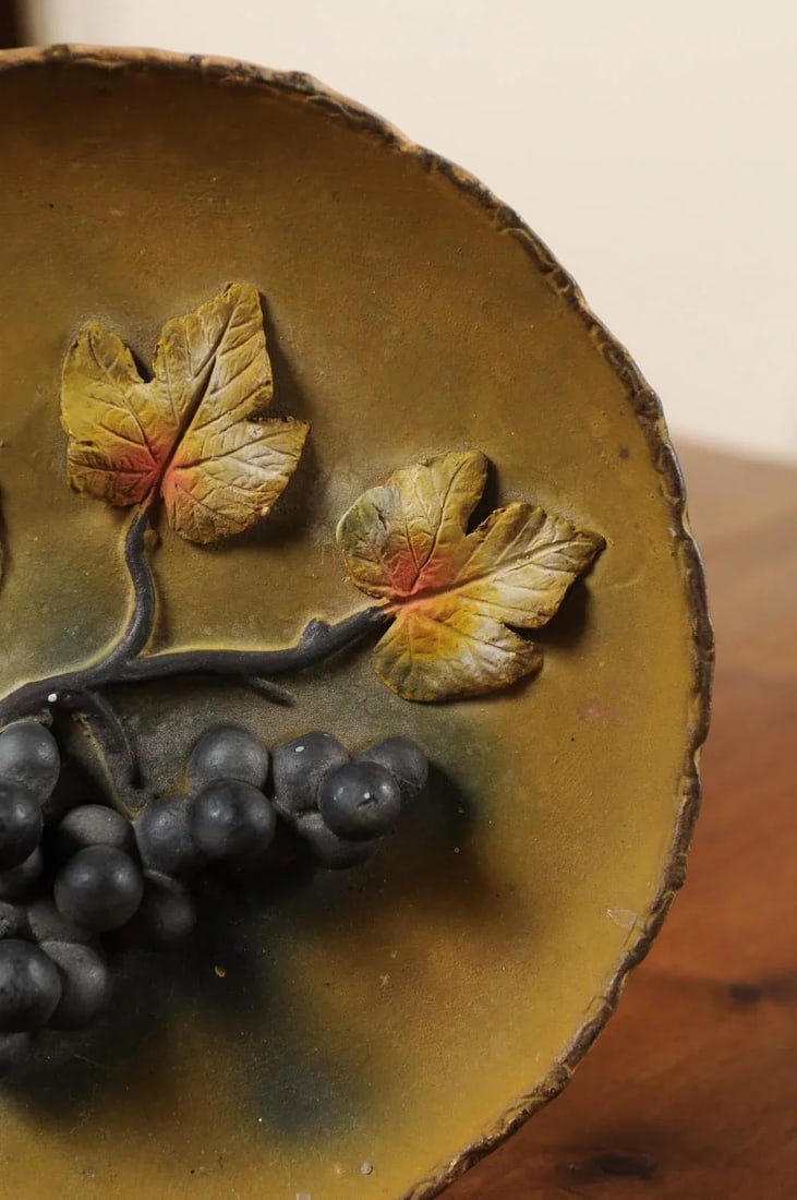French 20th Century Wall Hanging Pottery Plate with Black Grapes Motifs - 6