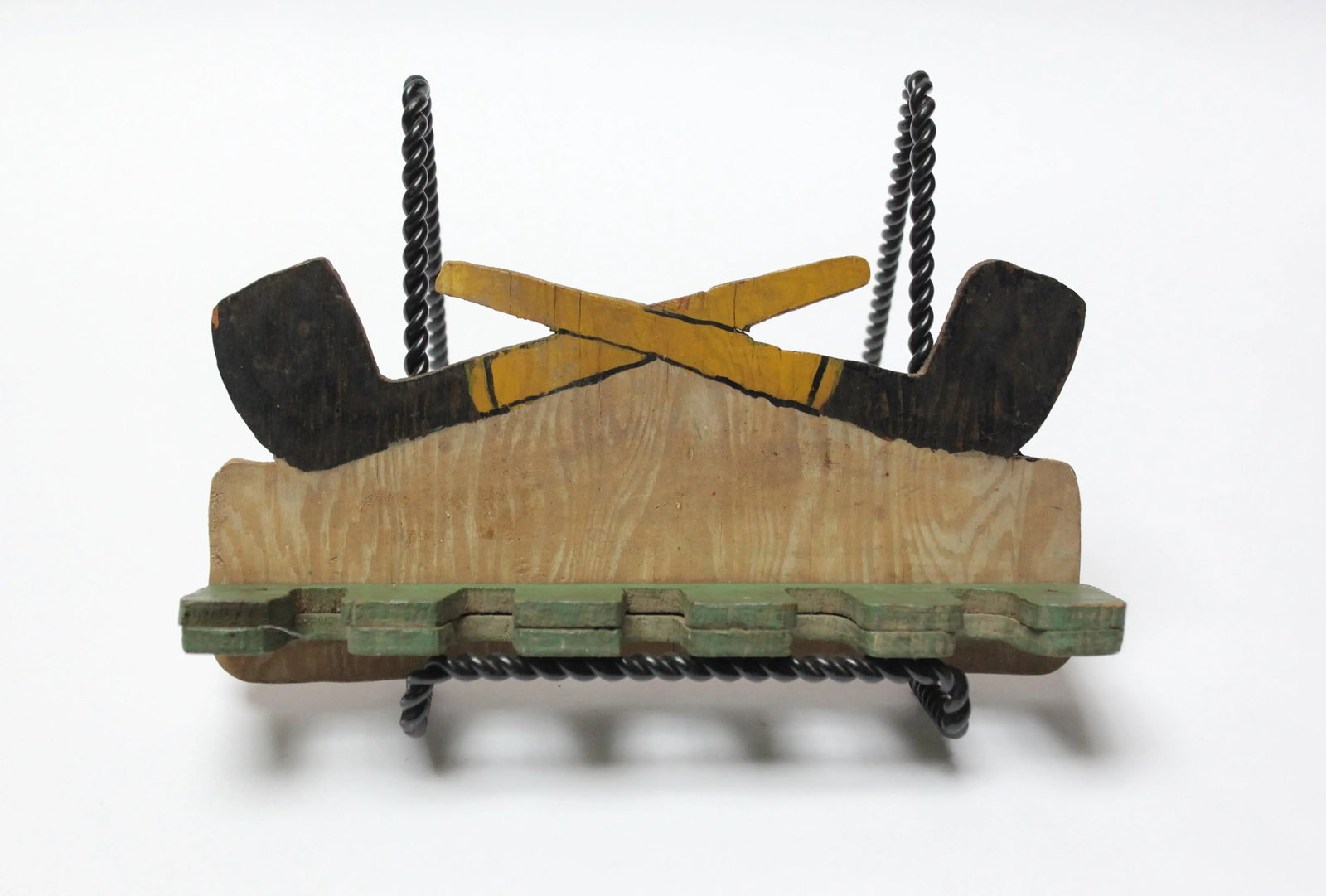 Small Folk Art Smokers 'Pipe Valet' - 3