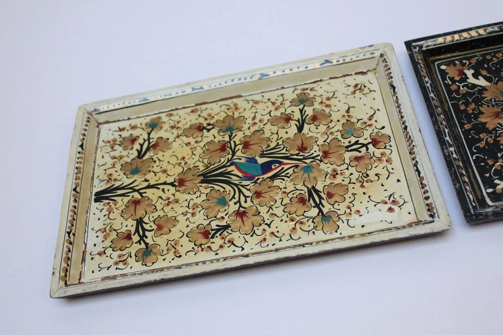 Set of Two Vintage Kashmiri Hand-Painted "Nature-Study" Decorative Trays - 7