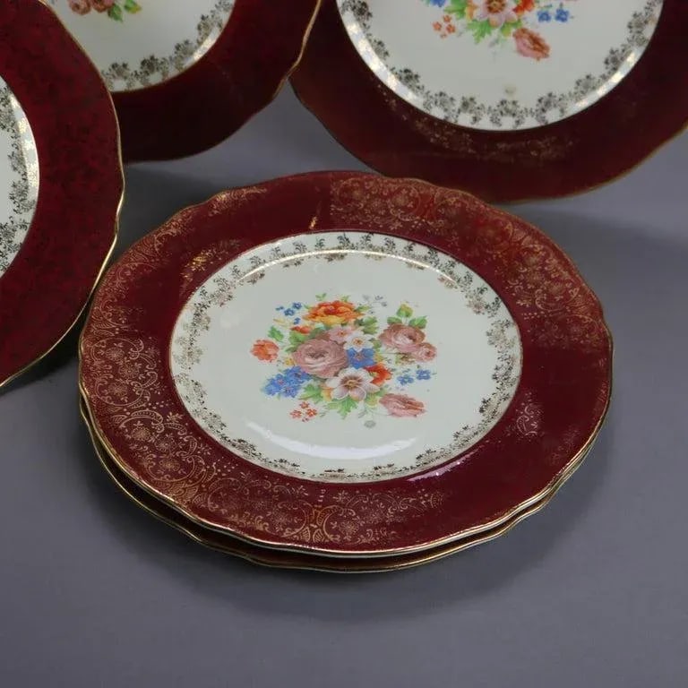 Early 20th Century Atlas Burgundy & Gilt Rim China Dinner Plates with Floral Well- Set of 6 - 4