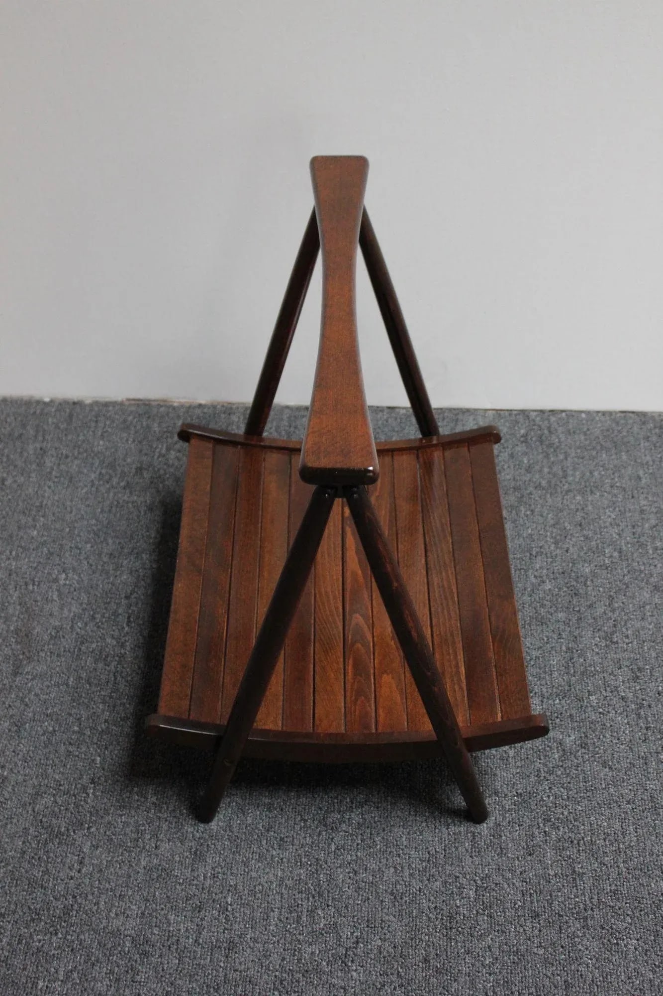 Vintage Yugoslavian Nasco Stained Beechwood Collapsible Magazine Rack - 7