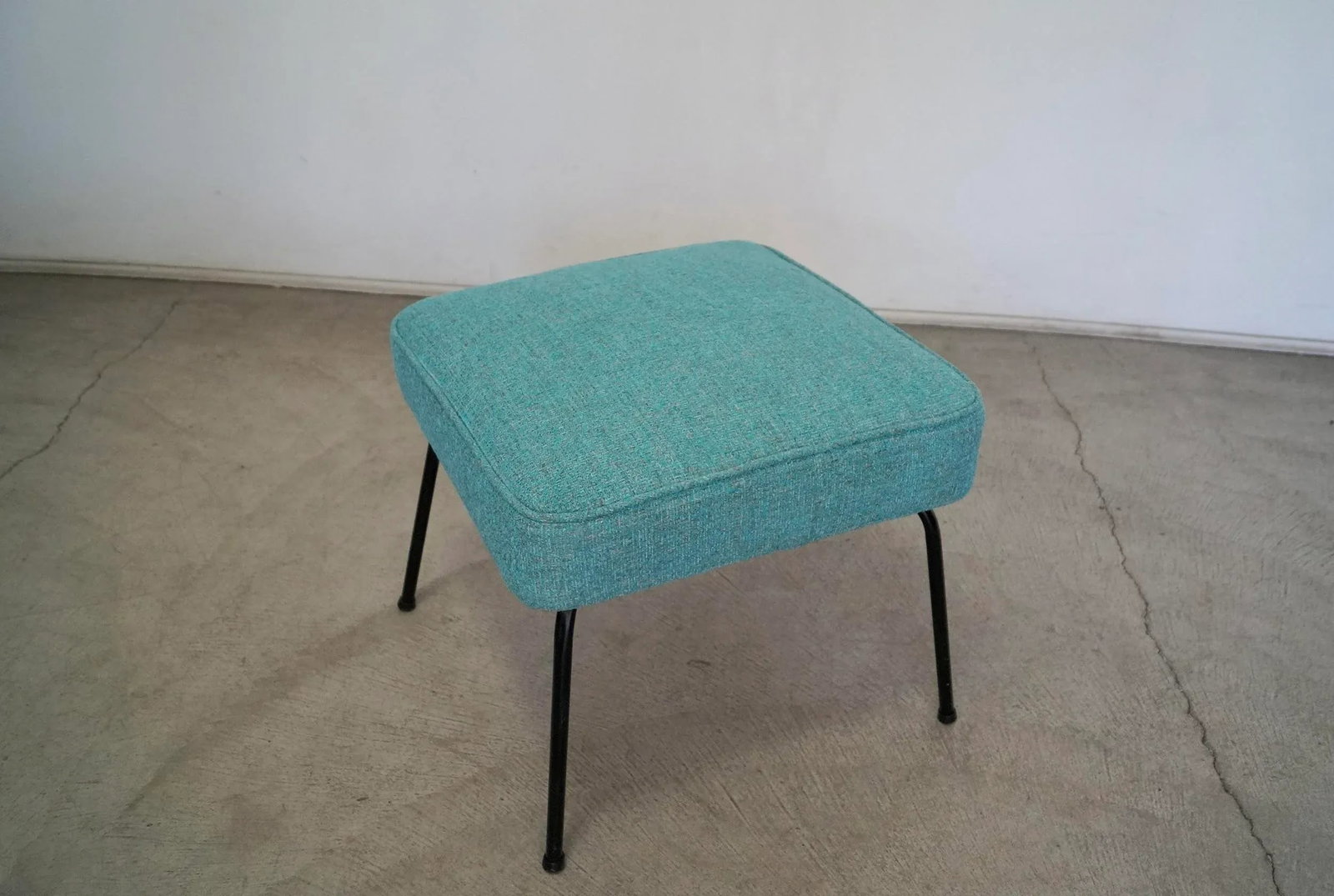 1960's Mid-Century Modern Ottoman Foostool - 13
