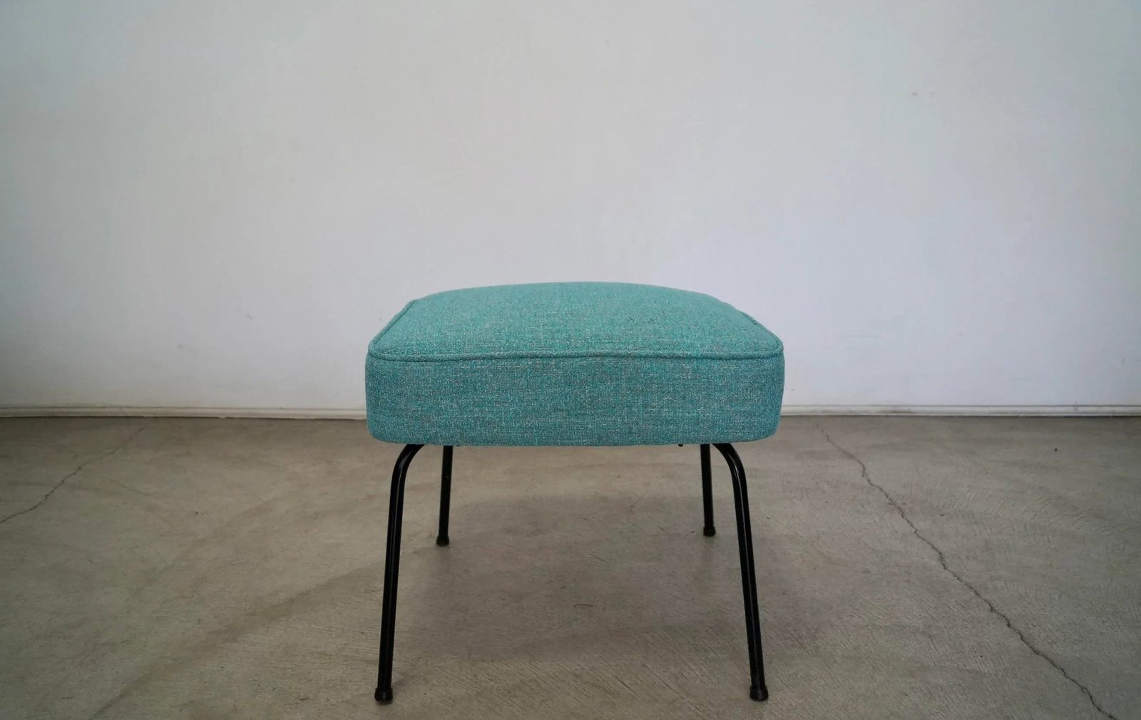 1960's Mid-Century Modern Ottoman Foostool - 3
