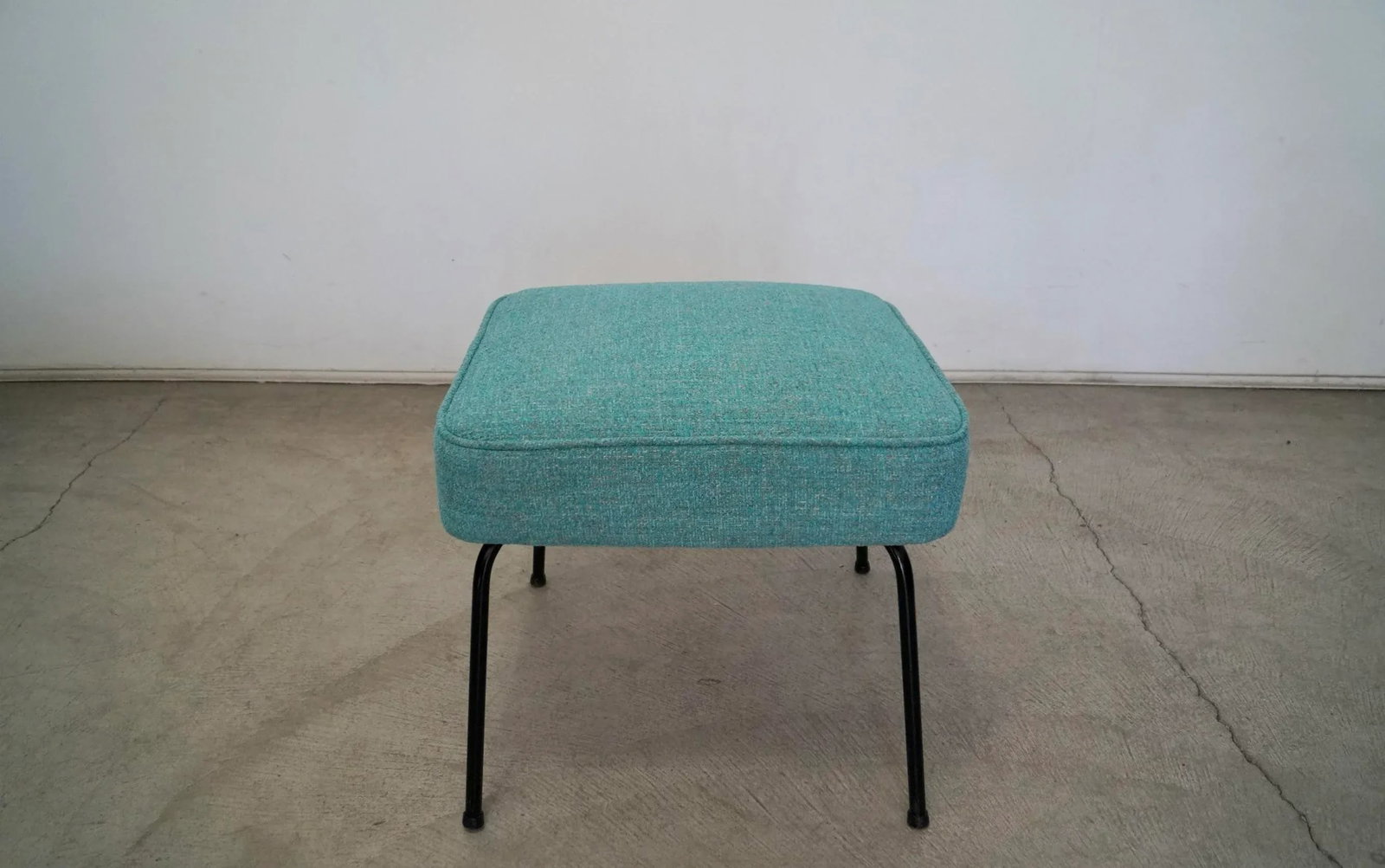 1960's Mid-Century Modern Ottoman Foostool - 4