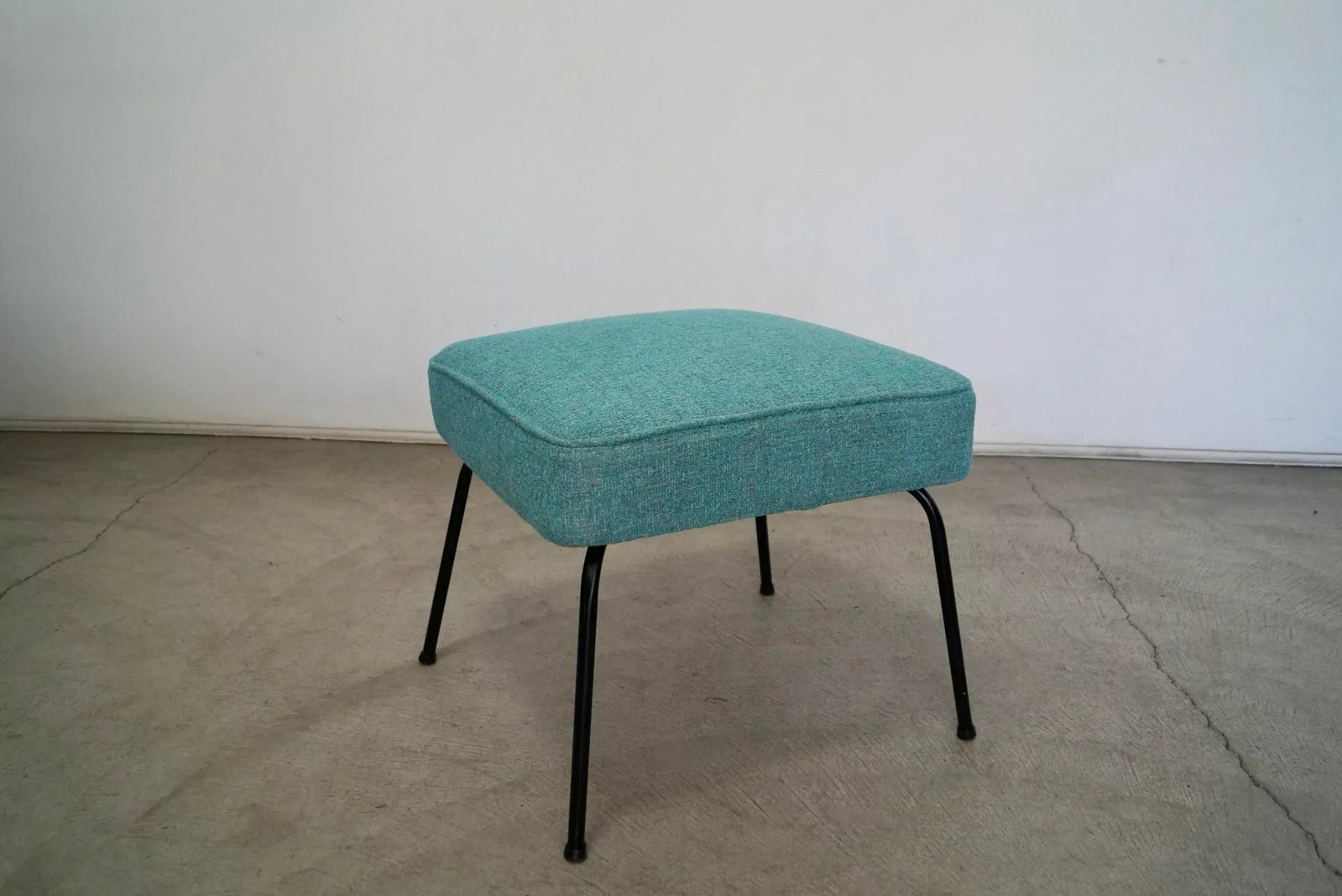 1960's Mid-Century Modern Ottoman Foostool - 7