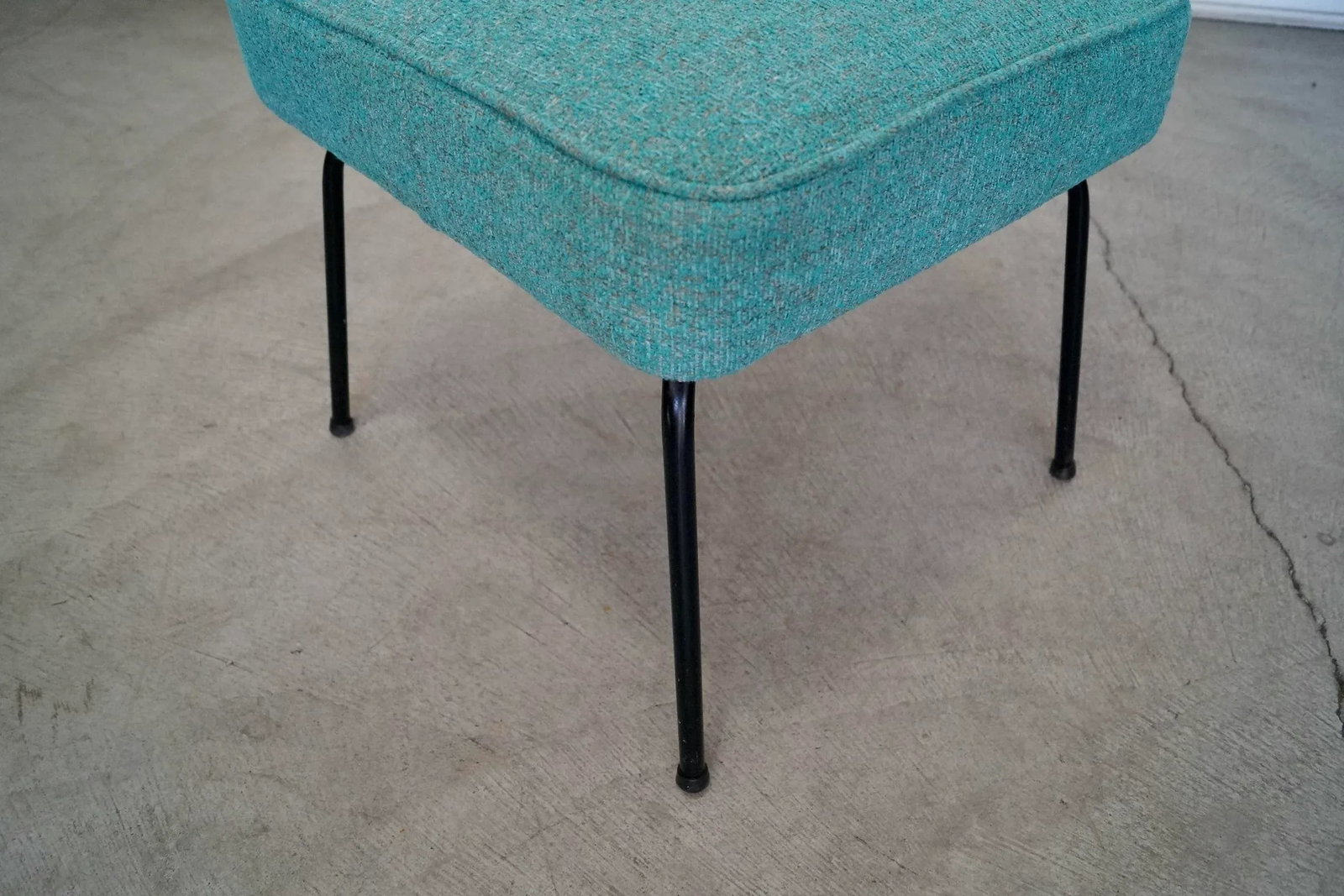 1960's Mid-Century Modern Ottoman Foostool - 9