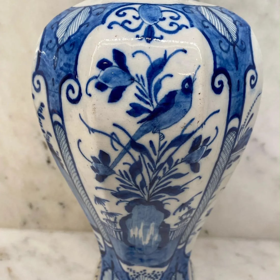 18th Century Dutch Delft Blue and White Earthenware Vase With Top - 8