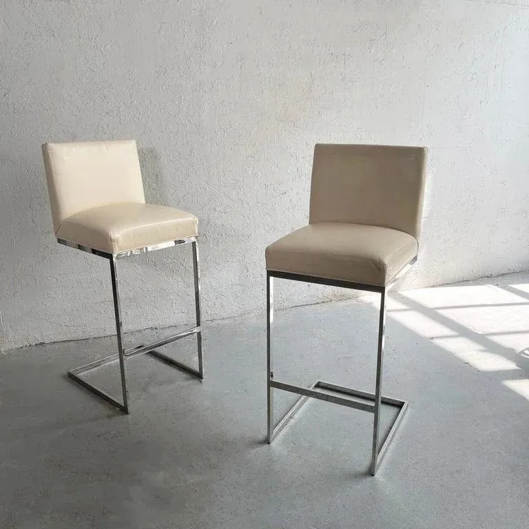 1980s Minimal Leather Chrome Cantilever Bar Stools - Set of 2 - 3