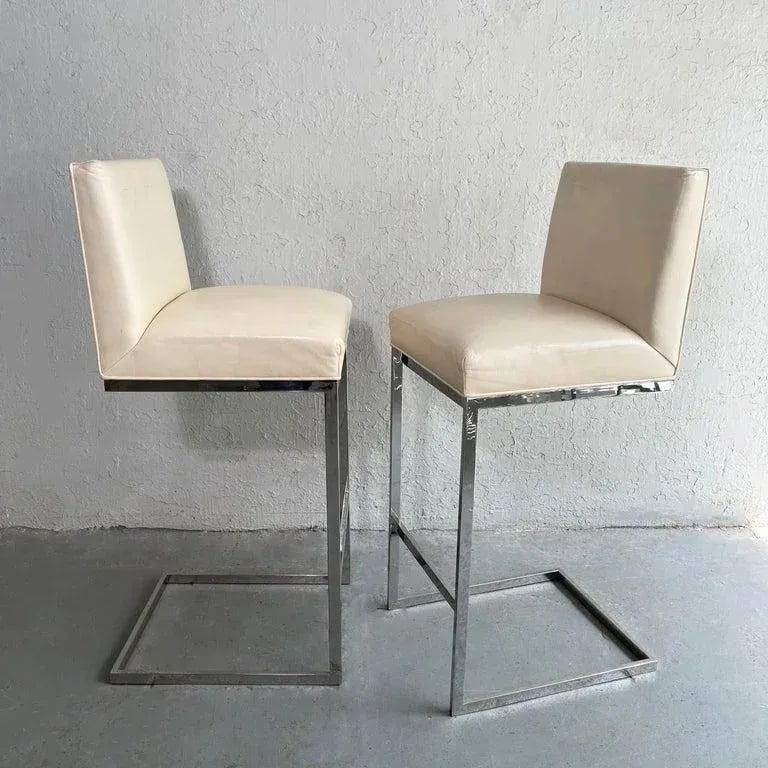 1980s Minimal Leather Chrome Cantilever Bar Stools - Set of 2 - 4