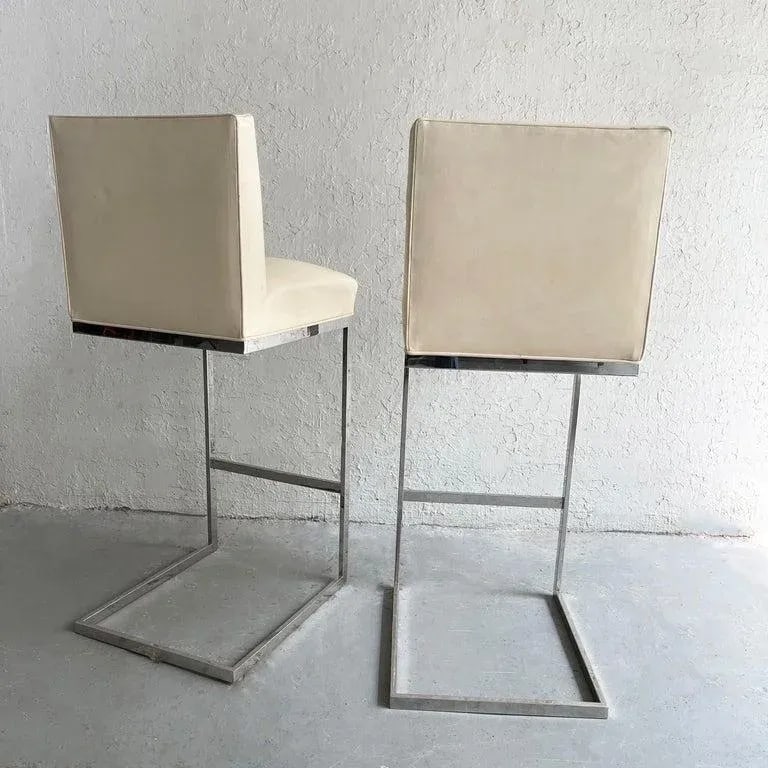 1980s Minimal Leather Chrome Cantilever Bar Stools - Set of 2 - 5