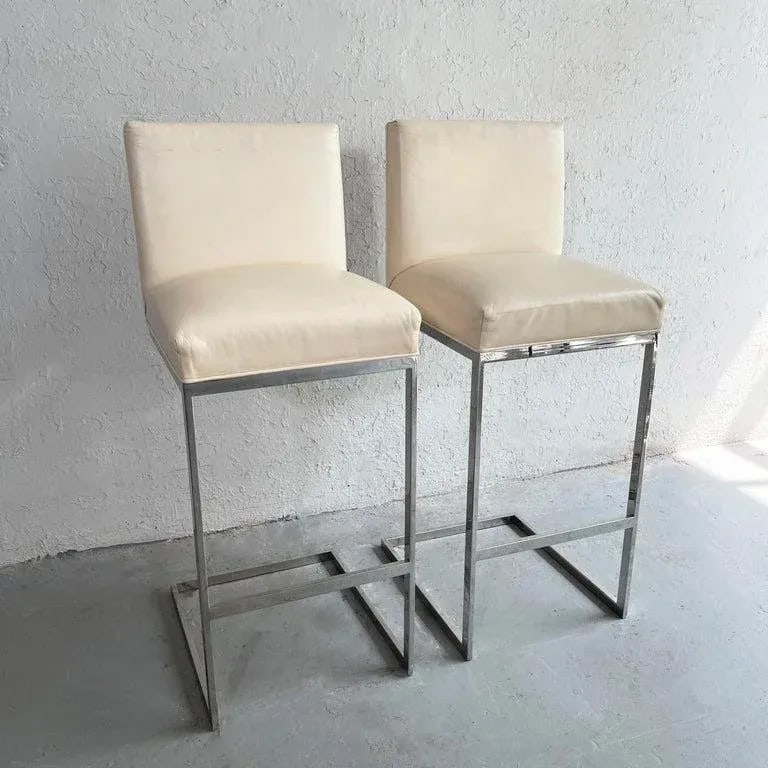 1980s Minimal Leather Chrome Cantilever Bar Stools - Set of 2 - 6