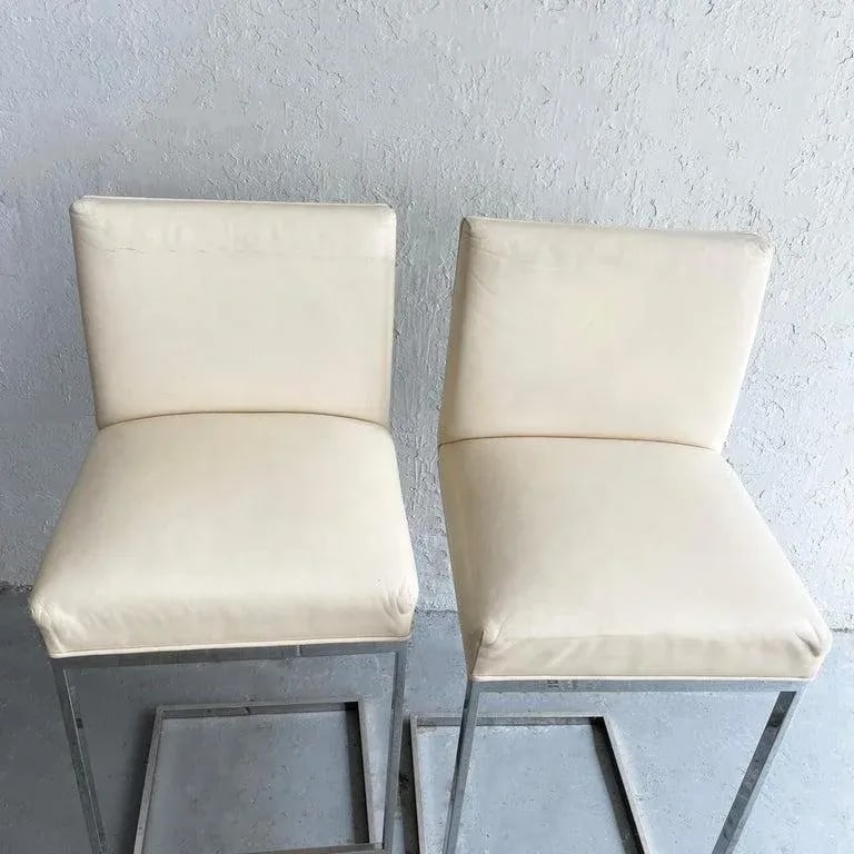 1980s Minimal Leather Chrome Cantilever Bar Stools - Set of 2 - 7