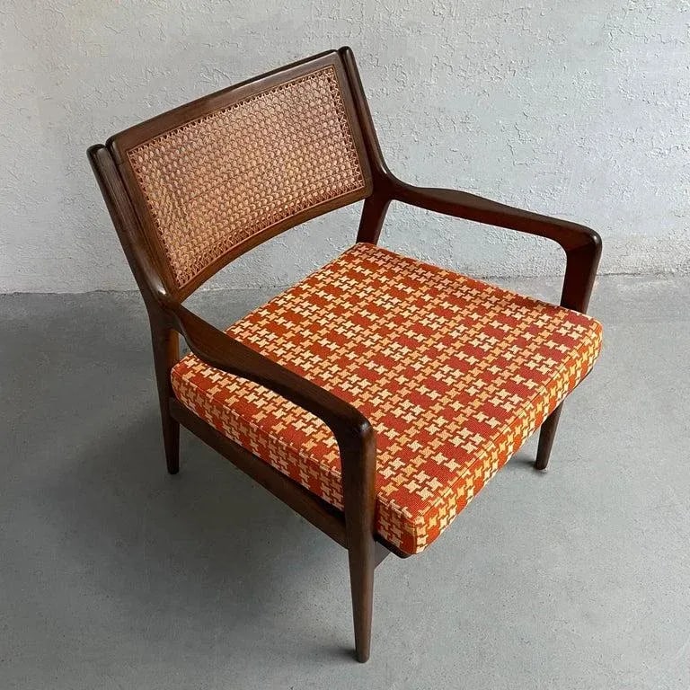 1950s Mid-Century Modern Cane Back Walnut Armchair - 9