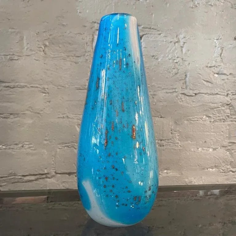 1960s Gradient Blue Gold Fleck Murano Attributed Glass Vase, Tear Drop Shape - 4