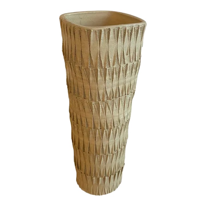 1950s Japanese Midcentury Earthenware Art Pottery Vase: Interesting, midcentury, Japanese, matte tan, earthenware, art pottery vase features a tapered body, intricately carved and incised in a leaf pattern with Japanese markings on its underside. Condition